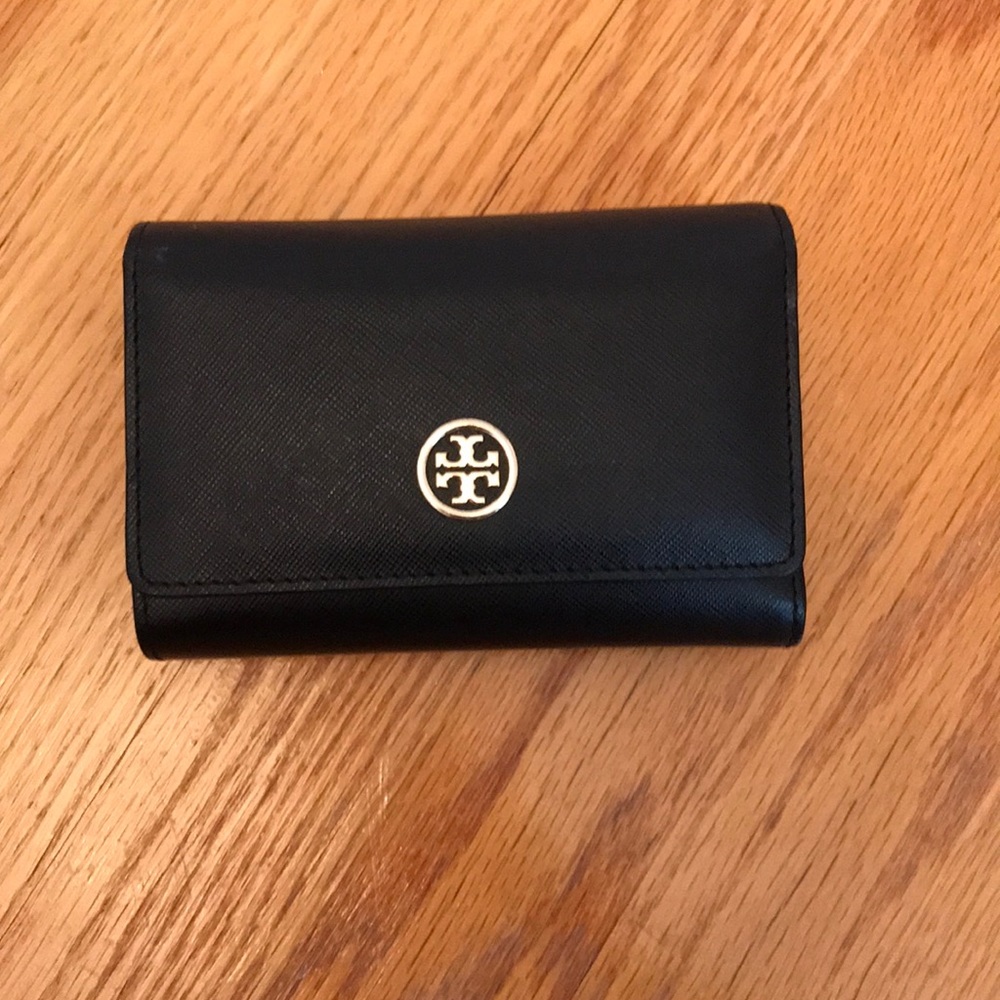 Tory Burch Black Robinson Compact Wallet